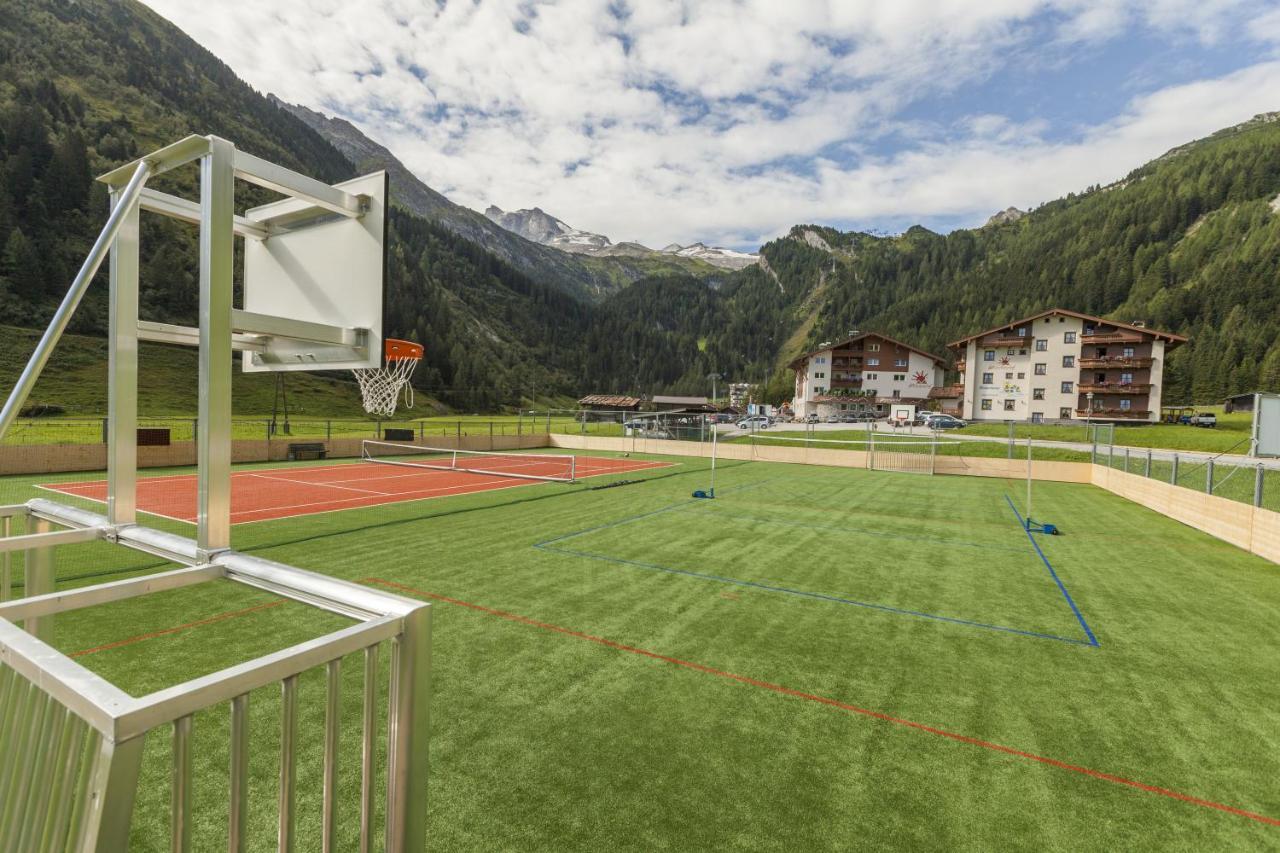 Kinder- & Gletscherhotel Hintertuxerhof Exteriör bild